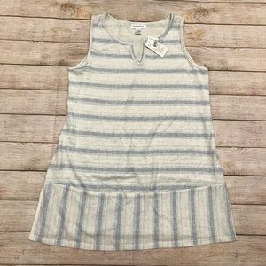 🎉Host Pick🎉 NWT Motherhood Maternity Top Size L